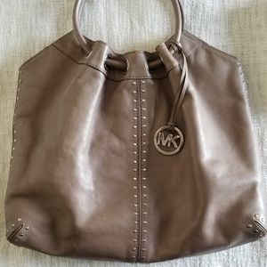 Michael kors leather hand bag